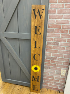 Welcome sign with sunflower